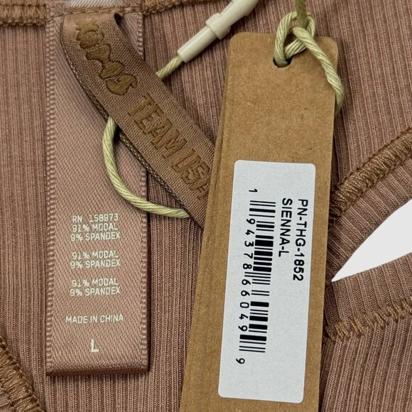 SKIMS Soft Lounge Rib Dipped Thong Team USA Sienna Large - Picture 5 of 8